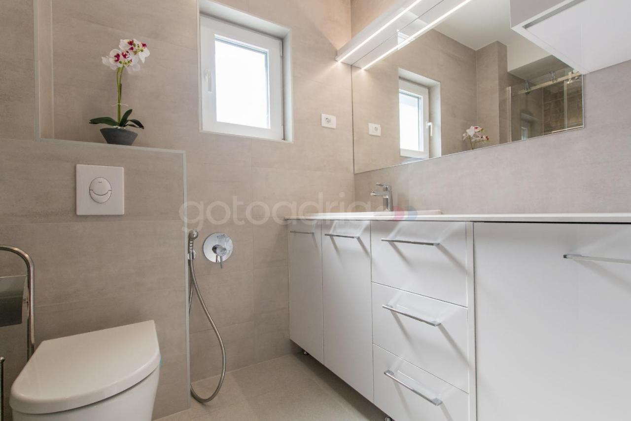 Luxury Sea View Apt Padi Via Mare Μακάρσκα Εξωτερικό φωτογραφία